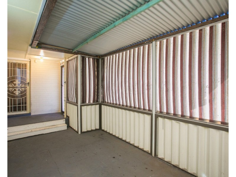 7  Powis Court, Langford WA 6147