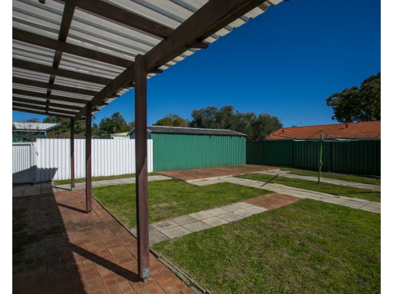 7  Powis Court, Langford WA 6147