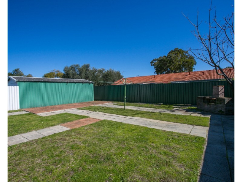 7  Powis Court, Langford WA 6147
