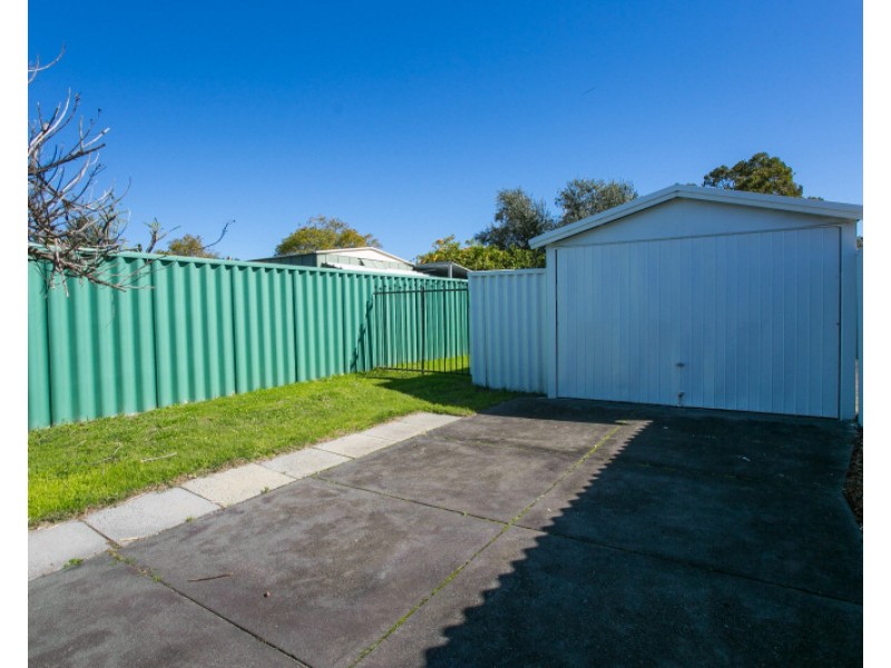 7  Powis Court, Langford WA 6147
