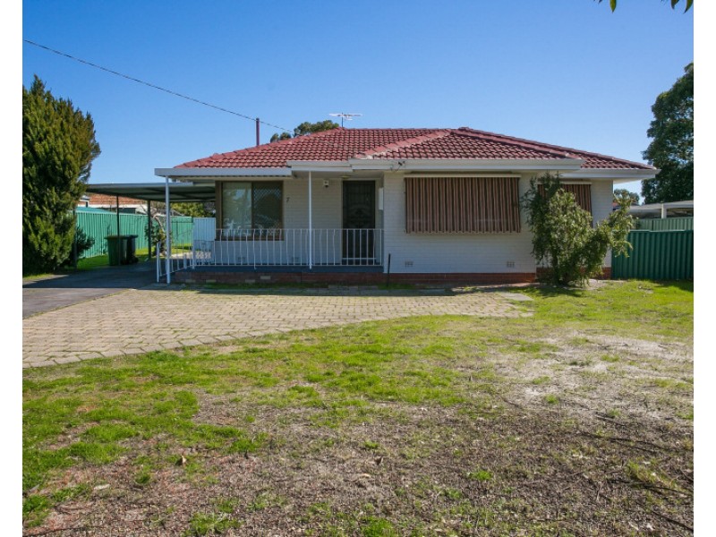 7  Powis Court, Langford WA 6147