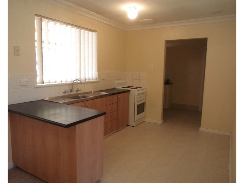 27 Westfield Street, Maddington WA 6109