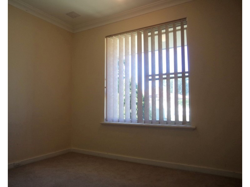 27 Westfield Street, Maddington WA 6109