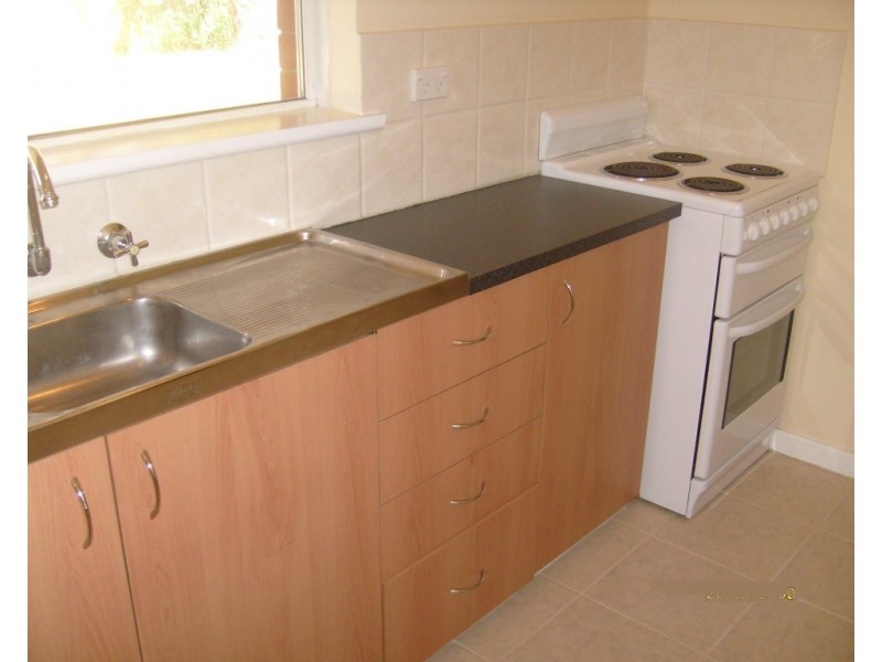 27 Westfield Street, Maddington WA 6109