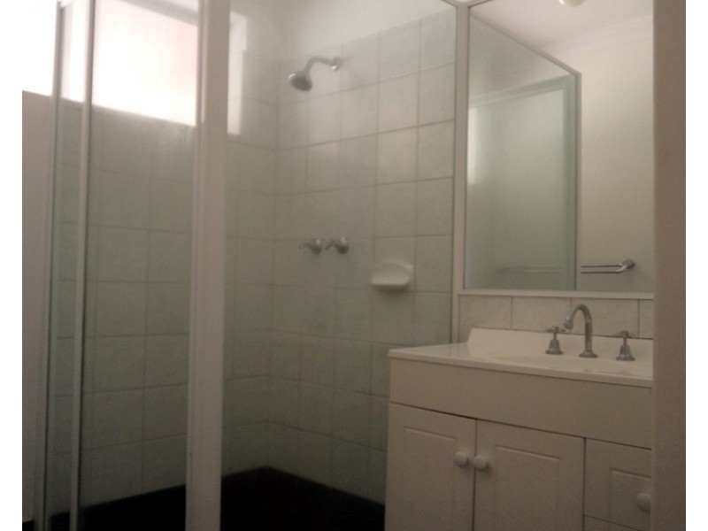 27 Westfield Street, Maddington WA 6109