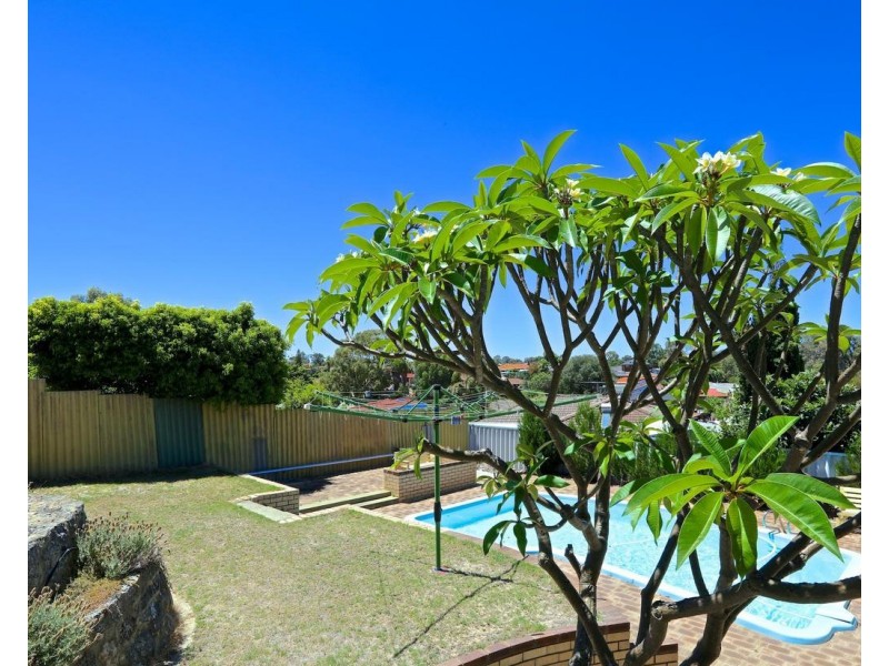 8 Precision Avenue, Mullaloo WA 6027