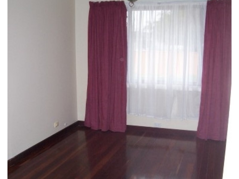 13 Foxwood Way, Langford WA 6147