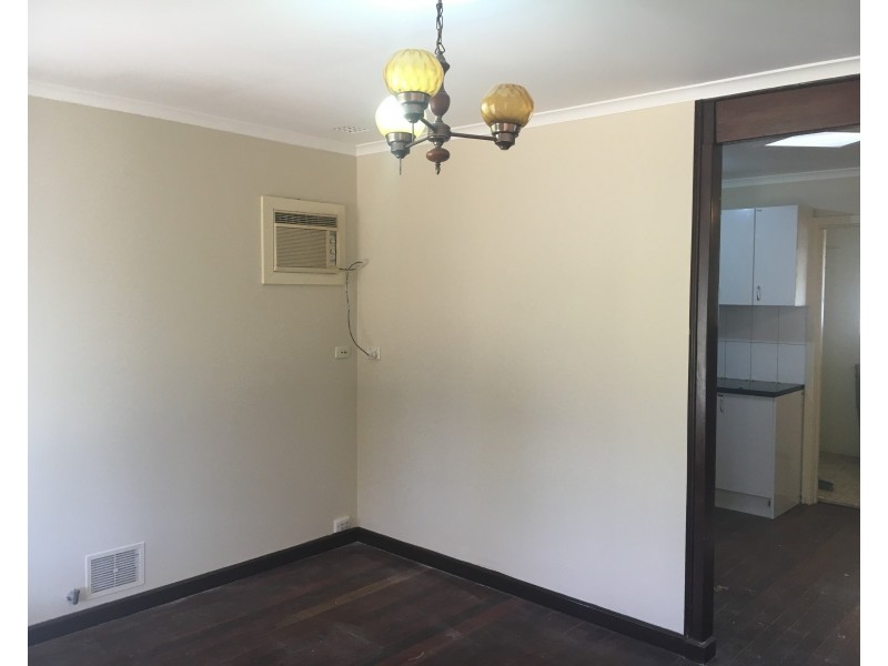 13 Foxwood Way, Langford WA 6147