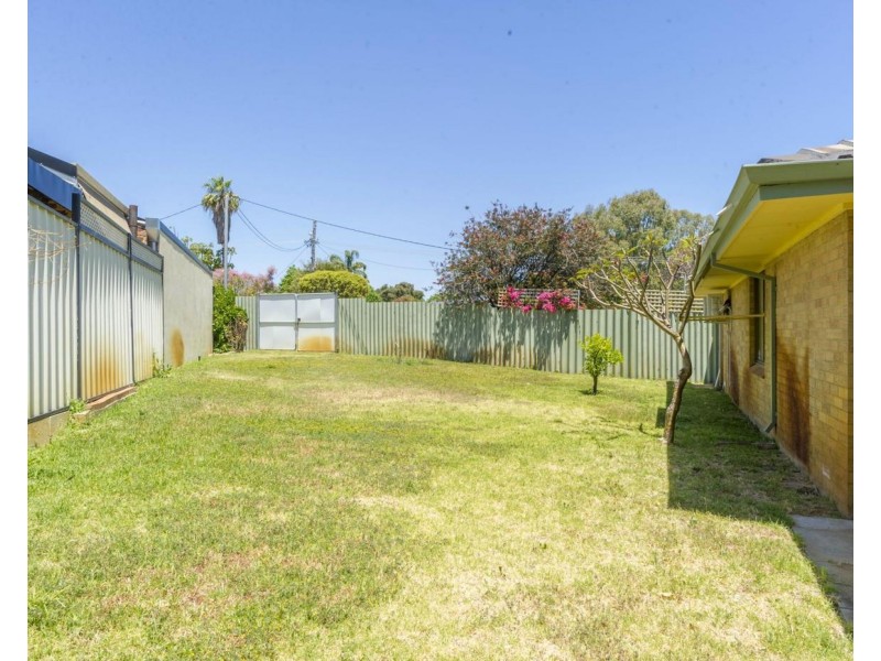 3 Monarch Court, Wanneroo WA 6065