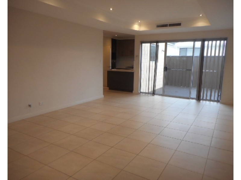 90C Beatrice Street, Innaloo WA 6018