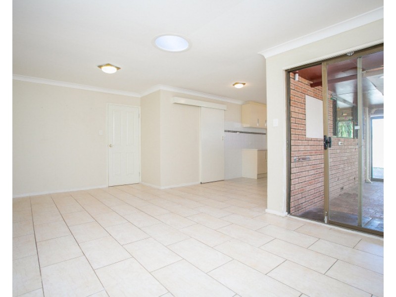5 Meagher Way, Beechboro WA 6063