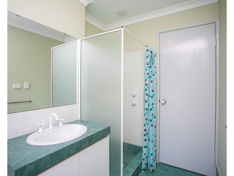 3 Napa Court, Caversham WA 6055