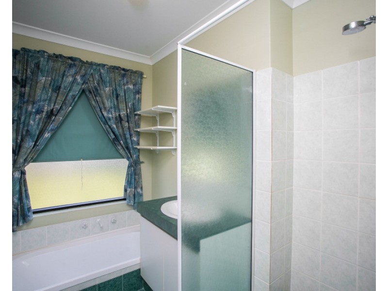 3 Napa Court, Caversham WA 6055