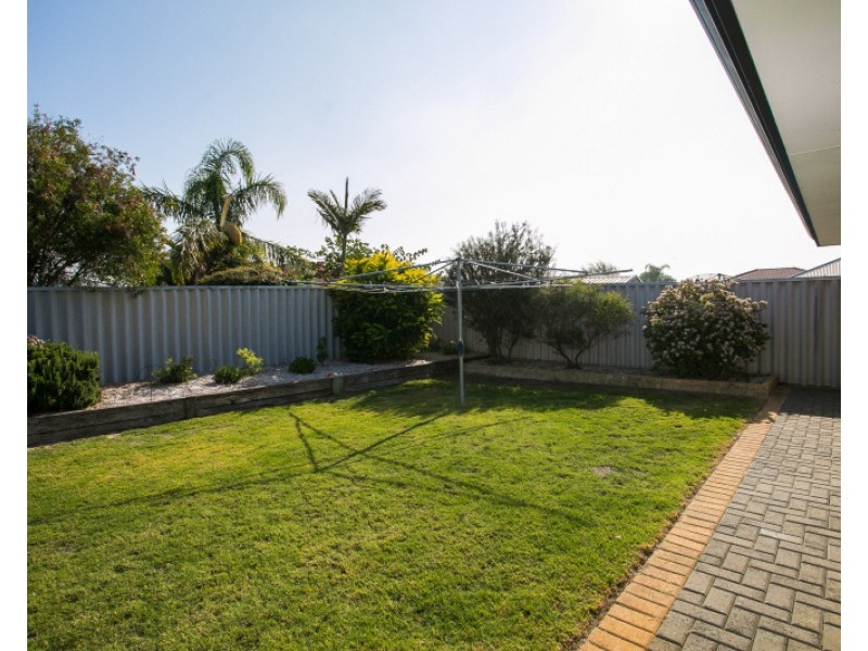 3 Napa Court, Caversham WA 6055