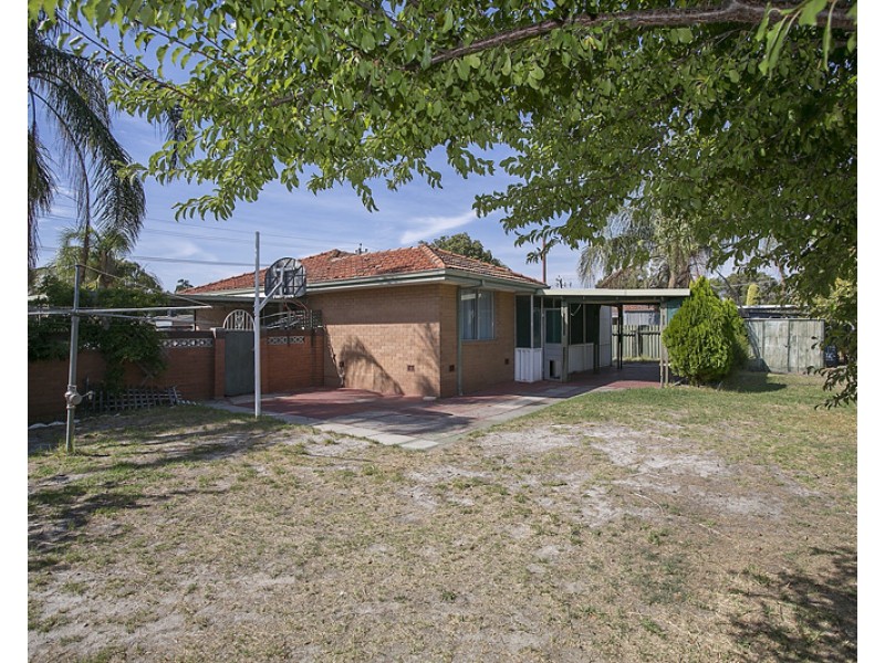 4 Norbury Way, Langford WA 6147