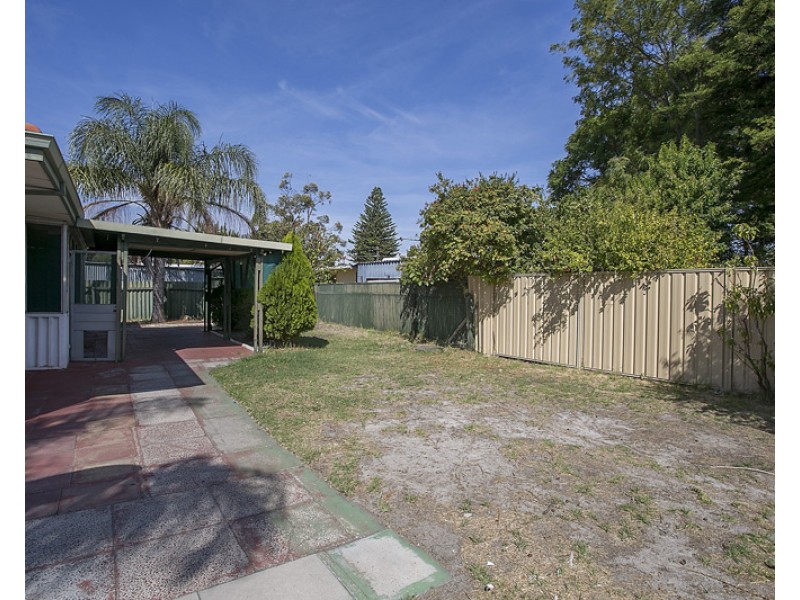 4 Norbury Way, Langford WA 6147