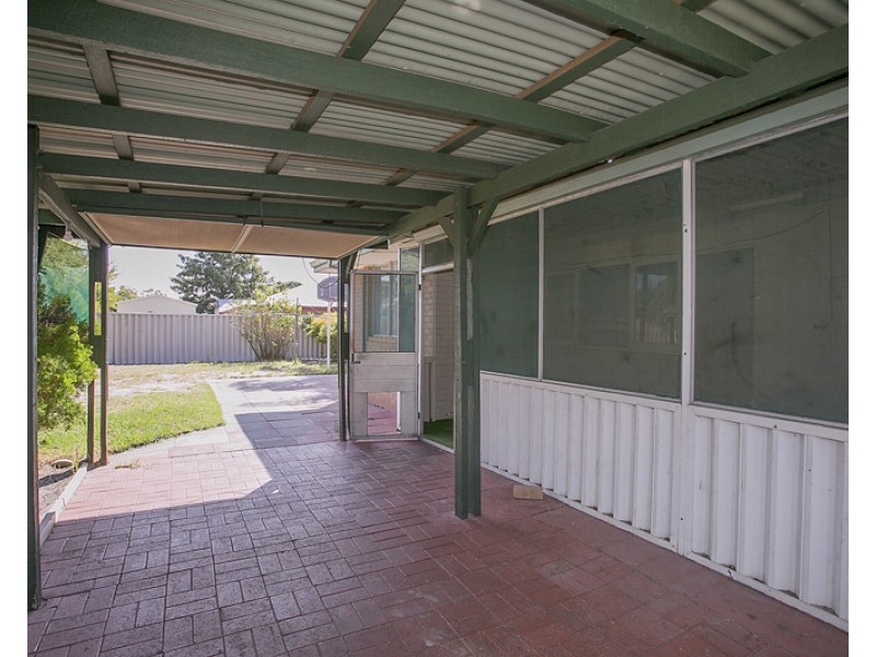 4 Norbury Way, Langford WA 6147