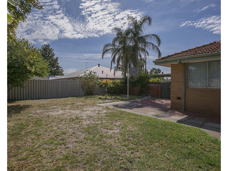 4 Norbury Way, Langford WA 6147