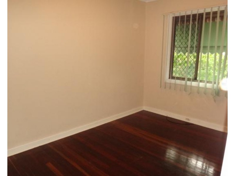7 Powis Court, Langford WA 6147