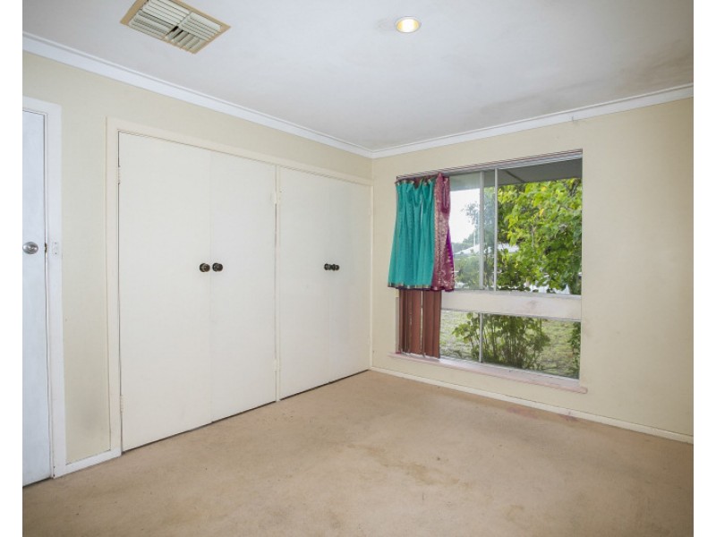 5 Clarice Court, Langford WA 6147