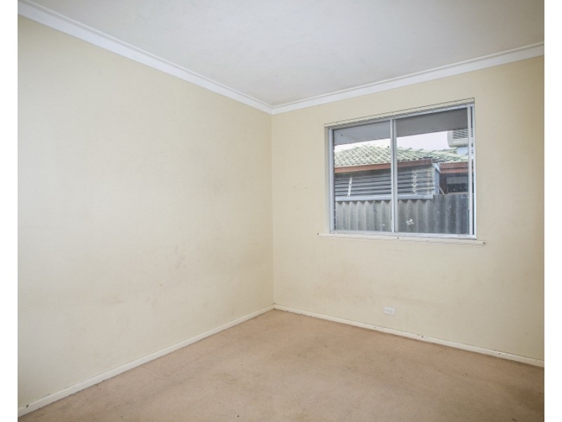 5 Clarice Court, Langford WA 6147