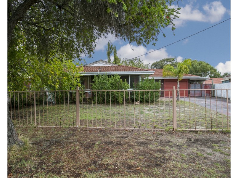 5 Clarice Court, Langford WA 6147