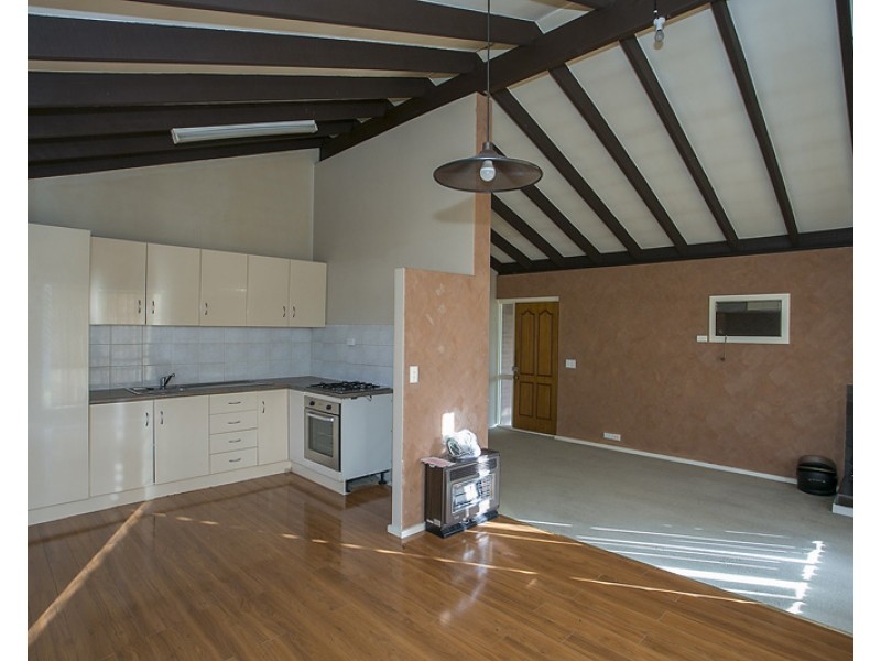 14 Chireton Place, Beechboro WA 6063