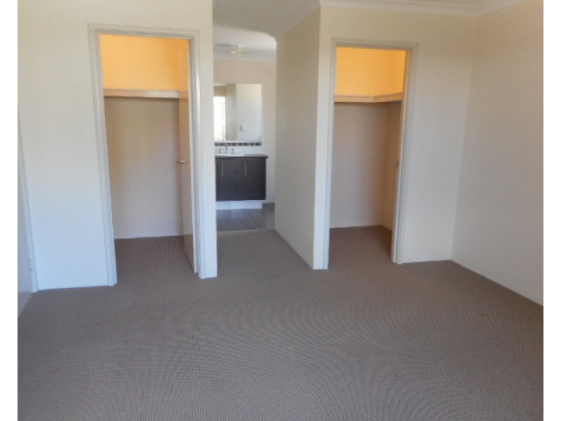17 Cave Loop, Yanchep WA 6035