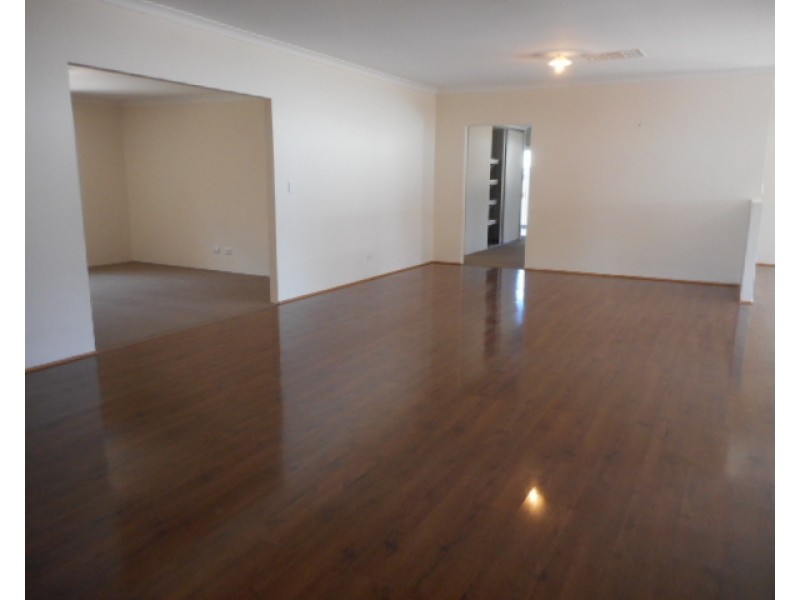 17 Cave Loop, Yanchep WA 6035