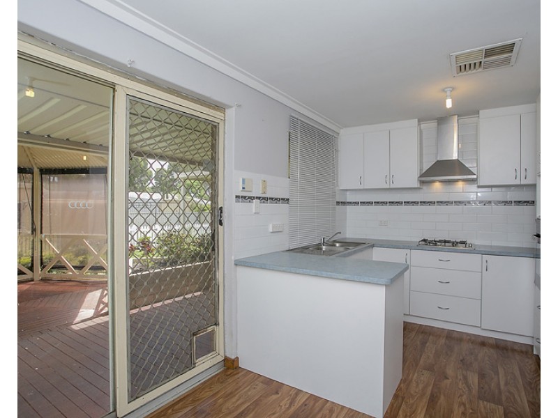 90 Dale Road, Armadale WA 6112