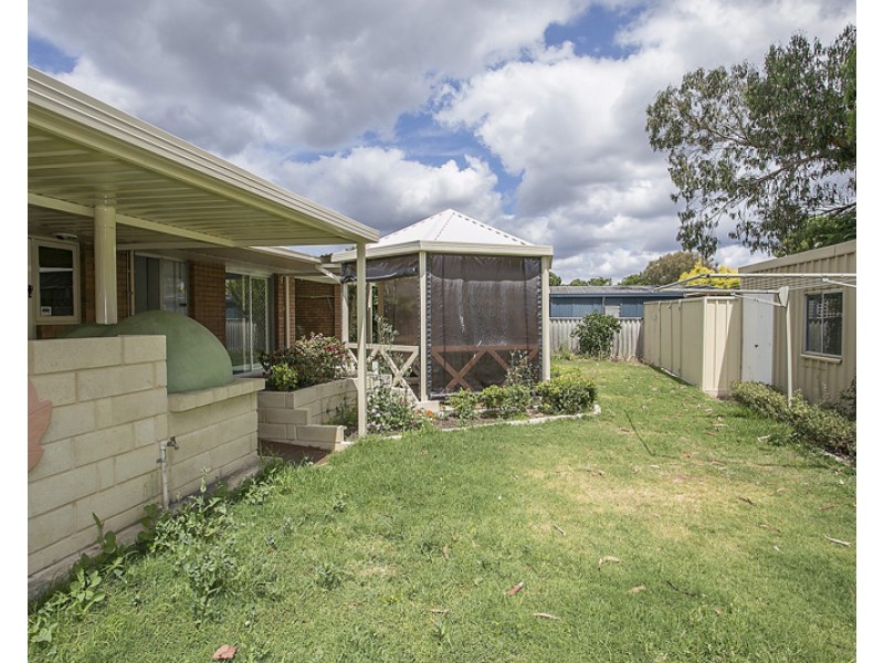 90 Dale Road, Armadale WA 6112