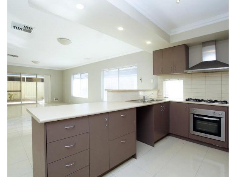 19 Landsdale Road, Darch WA 6065