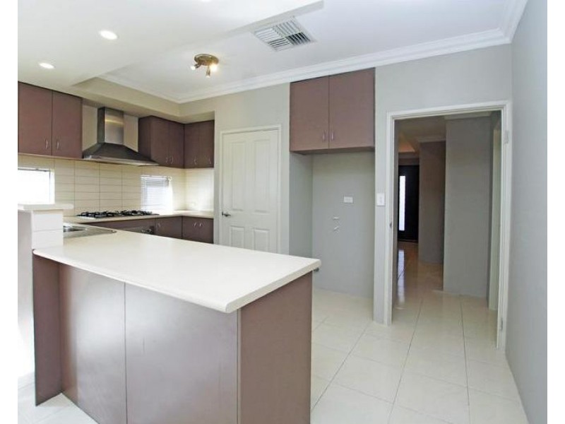 19 Landsdale Road, Darch WA 6065