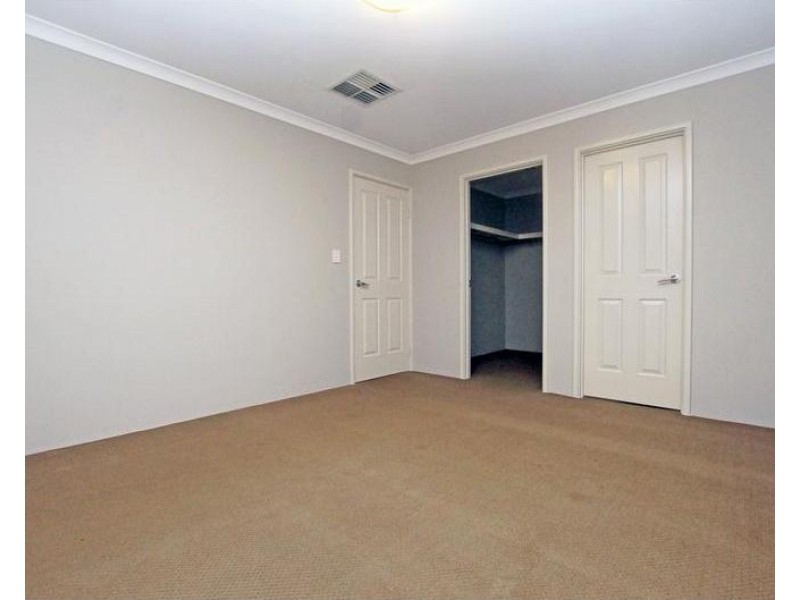 19 Landsdale Road, Darch WA 6065