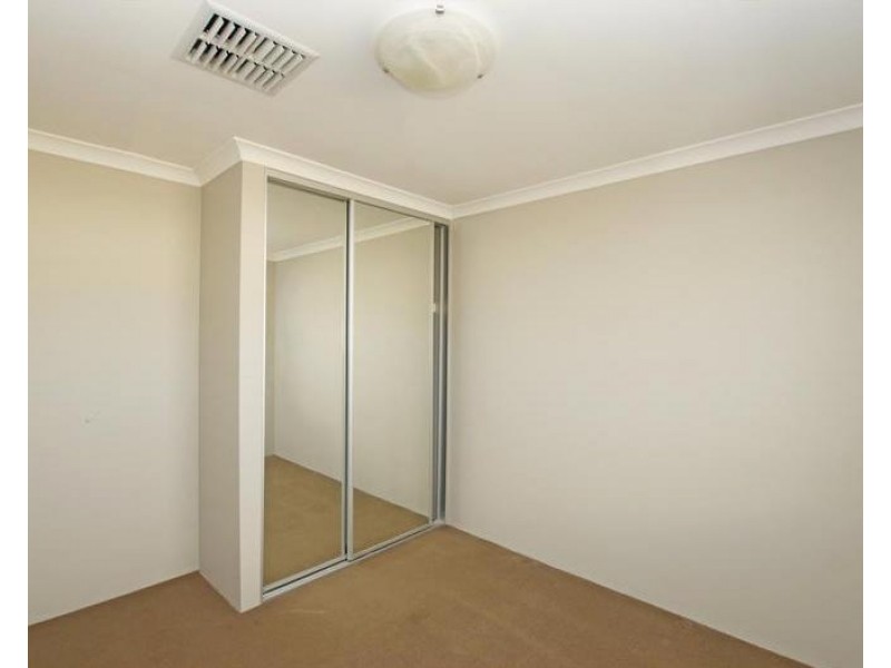 19 Landsdale Road, Darch WA 6065