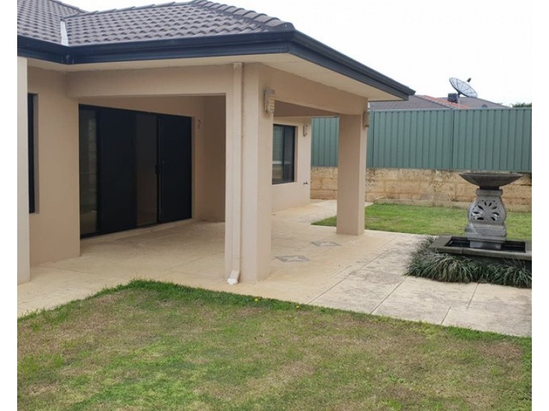 15 Hersey Parkway, Landsdale WA 6065