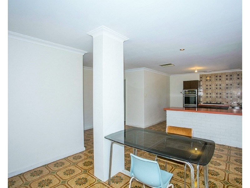 3 Gloves Place, Beechboro WA 6063