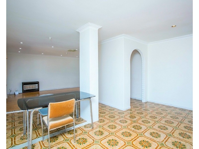 3 Gloves Place, Beechboro WA 6063