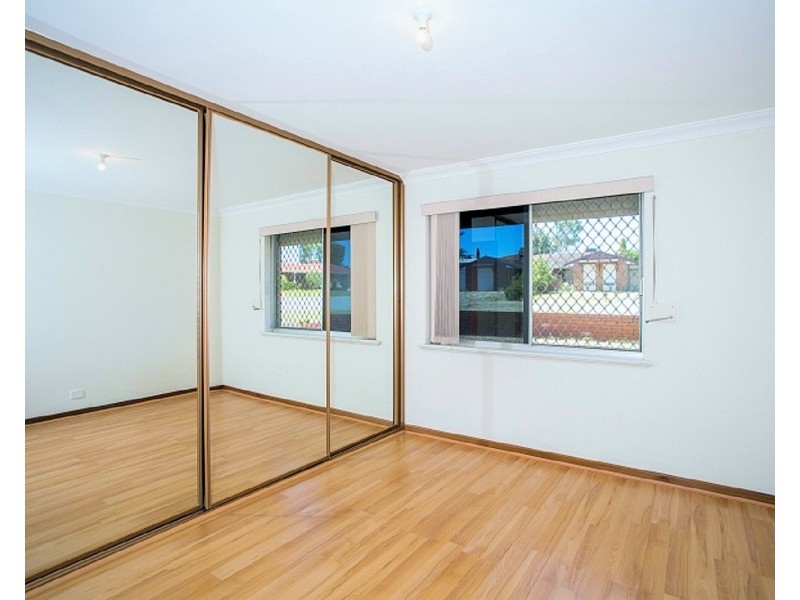 3 Gloves Place, Beechboro WA 6063