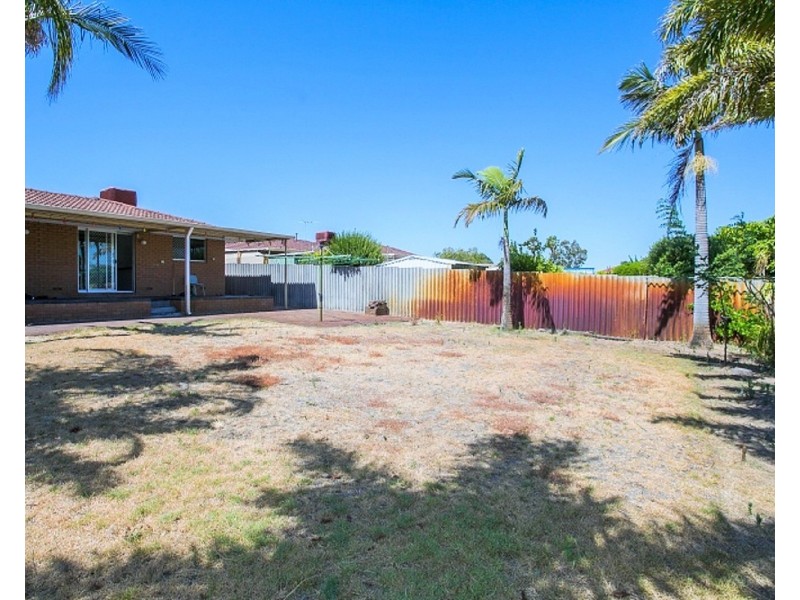 3 Gloves Place, Beechboro WA 6063