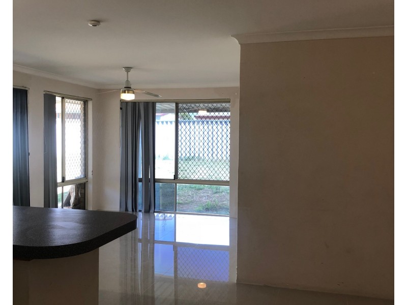 72 Coonawarra Drive, Caversham WA 6055