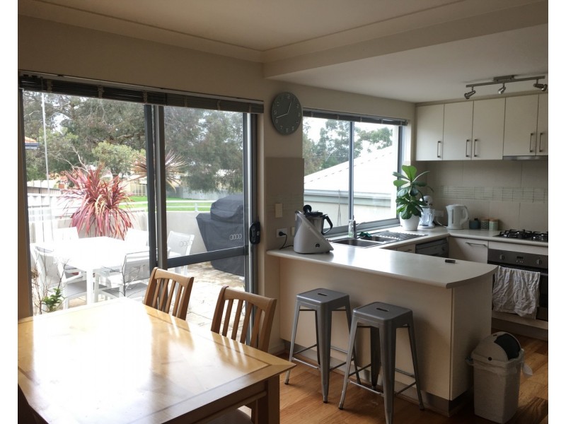 1/2 Lilacdale Road, Innaloo WA 6018