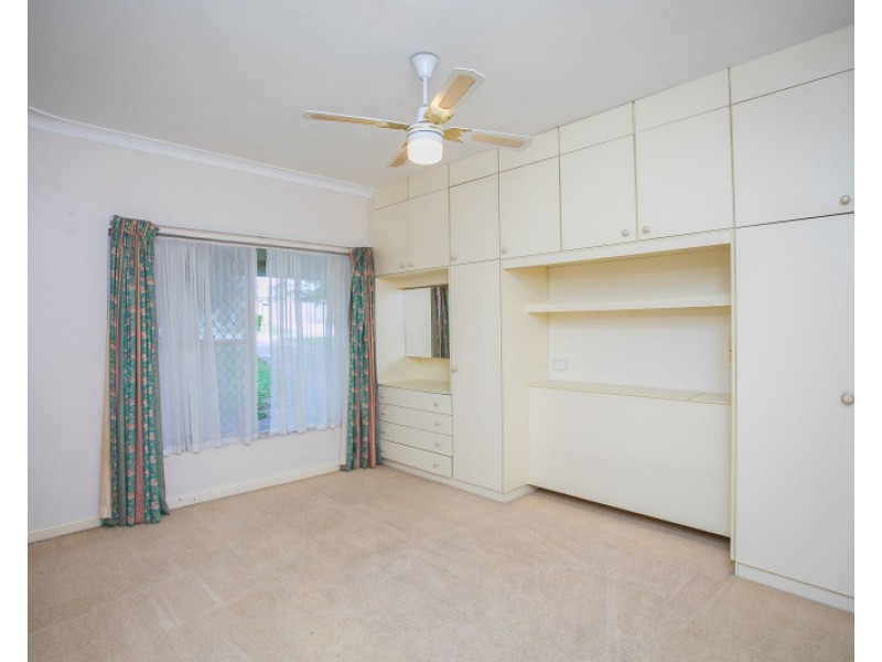 13 Davidson Road, Attadale WA 6156