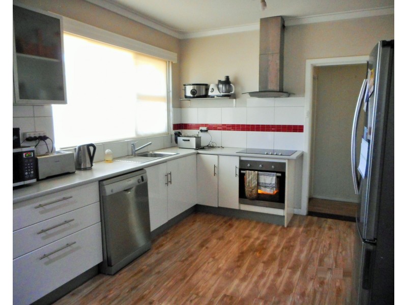 95 Collier Road, Embleton WA 6062