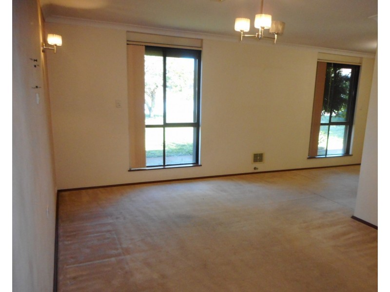4 Ogram Place, Beechboro WA 6063