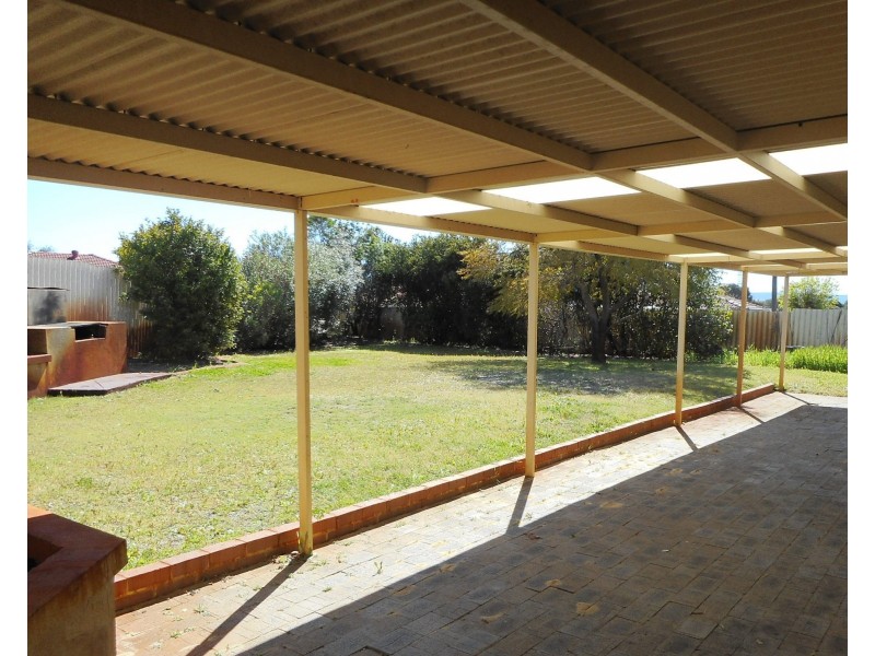 4 Ogram Place, Beechboro WA 6063