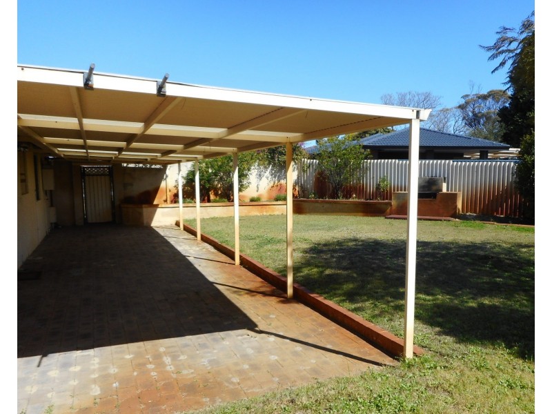 4 Ogram Place, Beechboro WA 6063