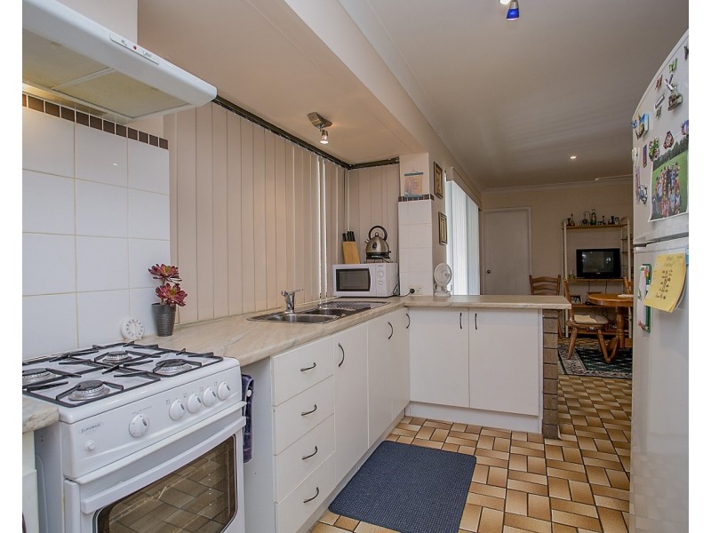 63 Maguire Avenue, Beechboro WA 6063