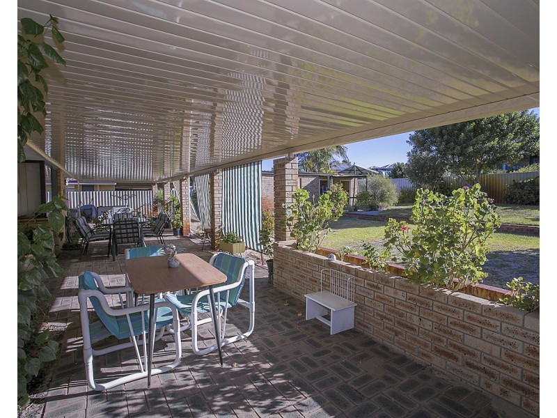 63 Maguire Avenue, Beechboro WA 6063