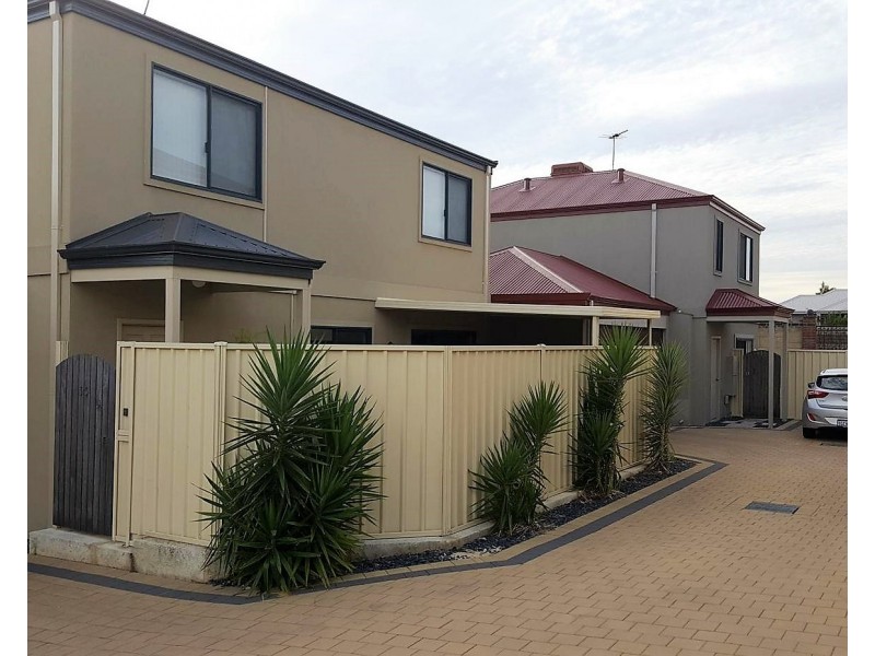 35 Harrison Lane, Madeley WA 6065